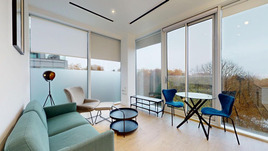 Property photo 1 of 19 Living Room