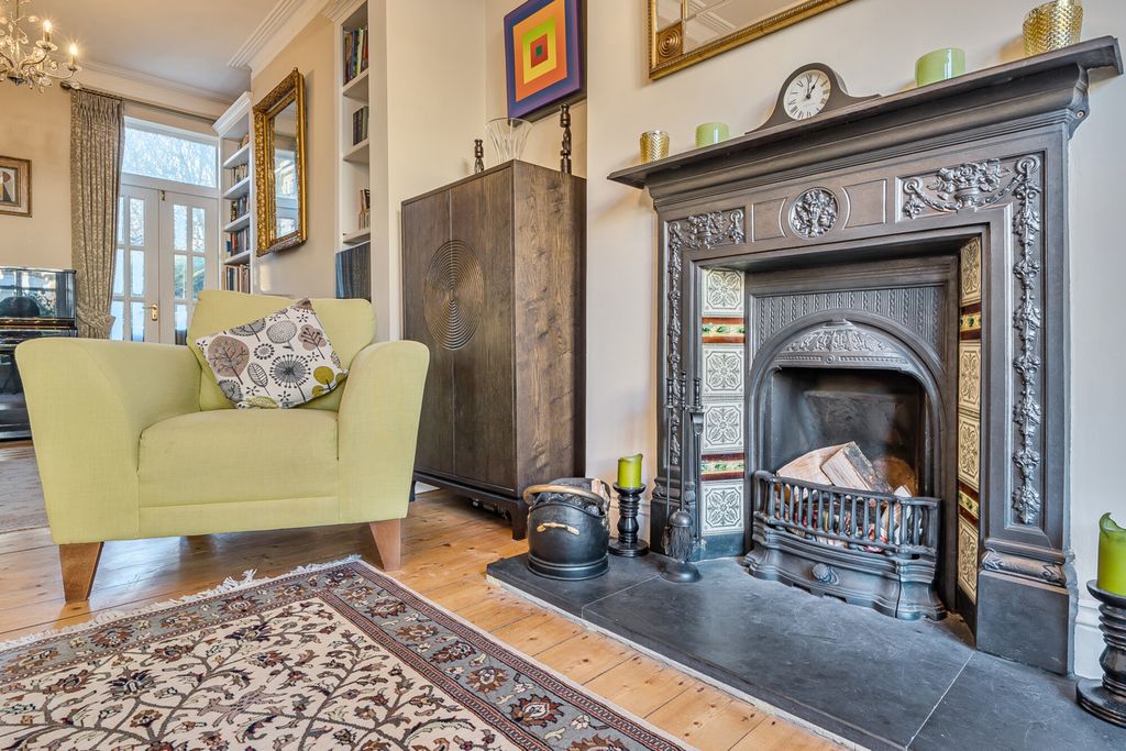 Property photo 3 of 31 1399790-15-6967B4...