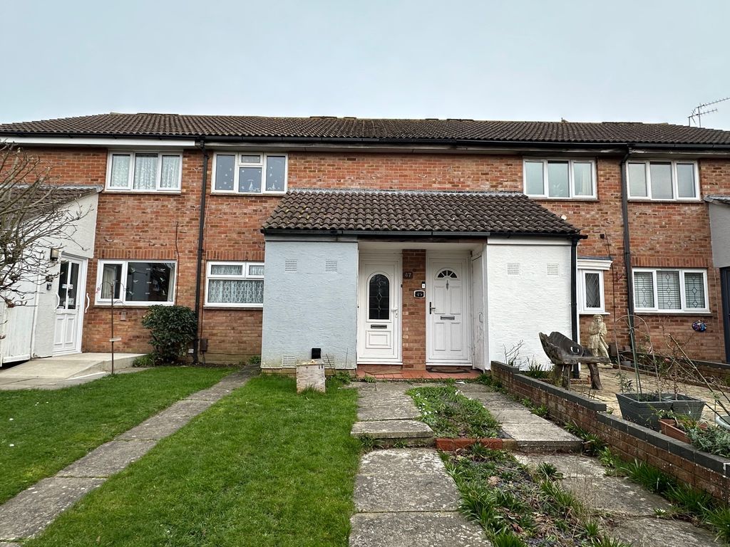 Property photo 1 of 5