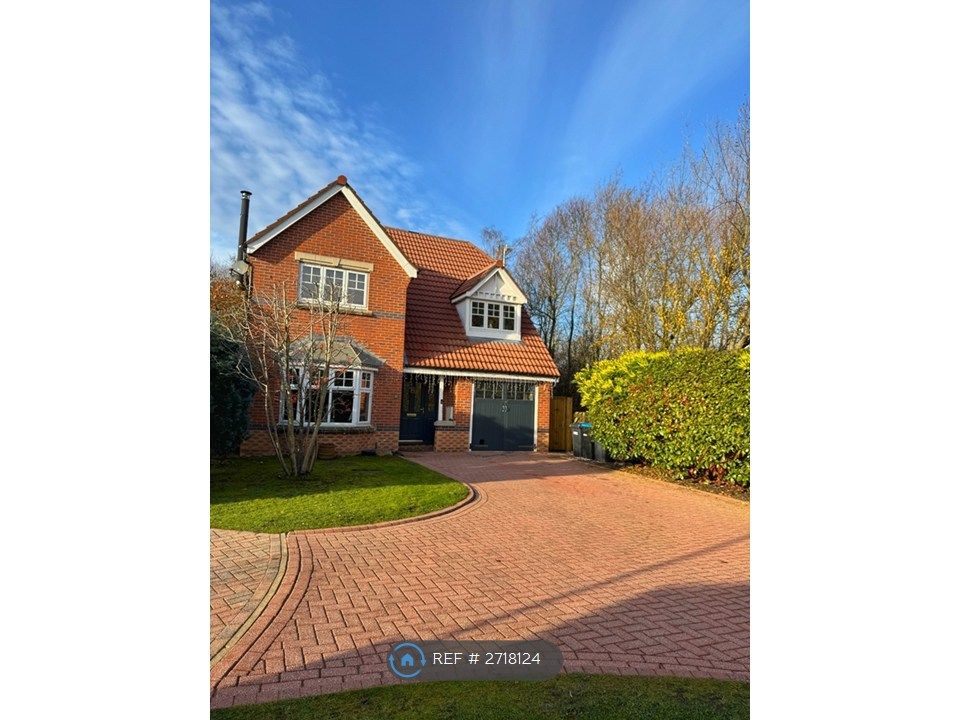 Property photo 1 of 35 View From Driveway Entry