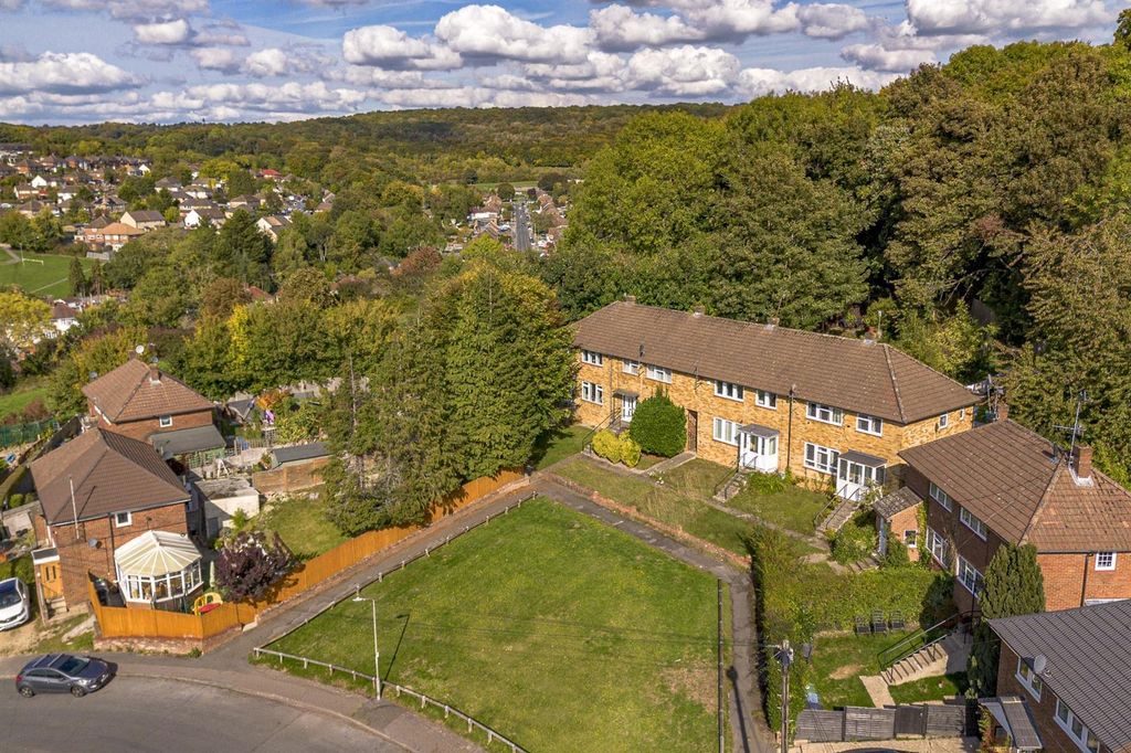 Property photo 3 of 16 Drone 1.Jpg