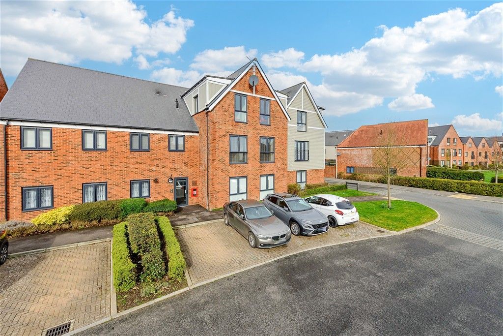 Property photo 1 of 6 External Brochure