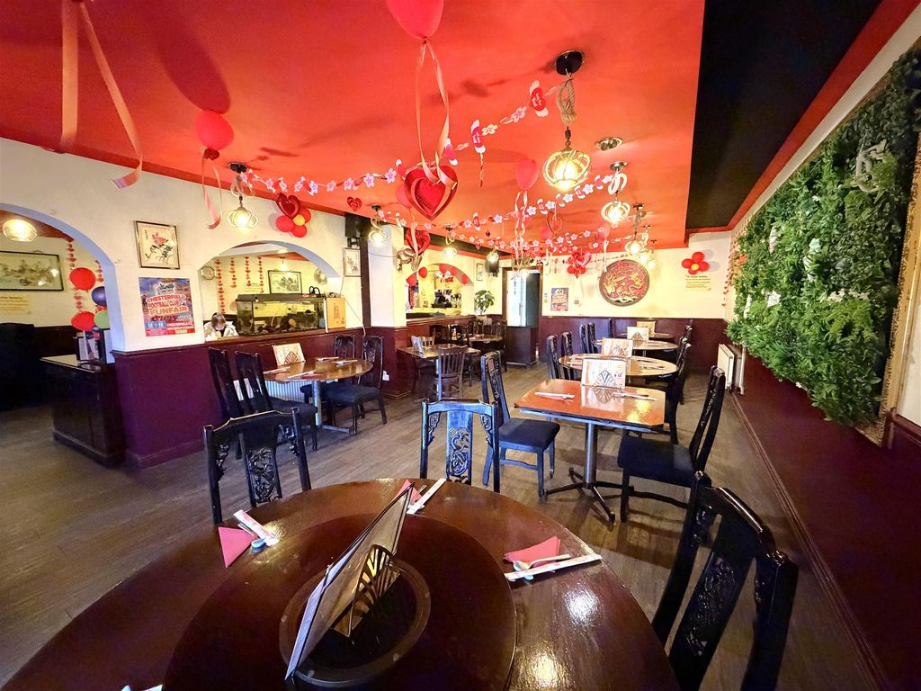 Property photo 1 of 7 Photo 0