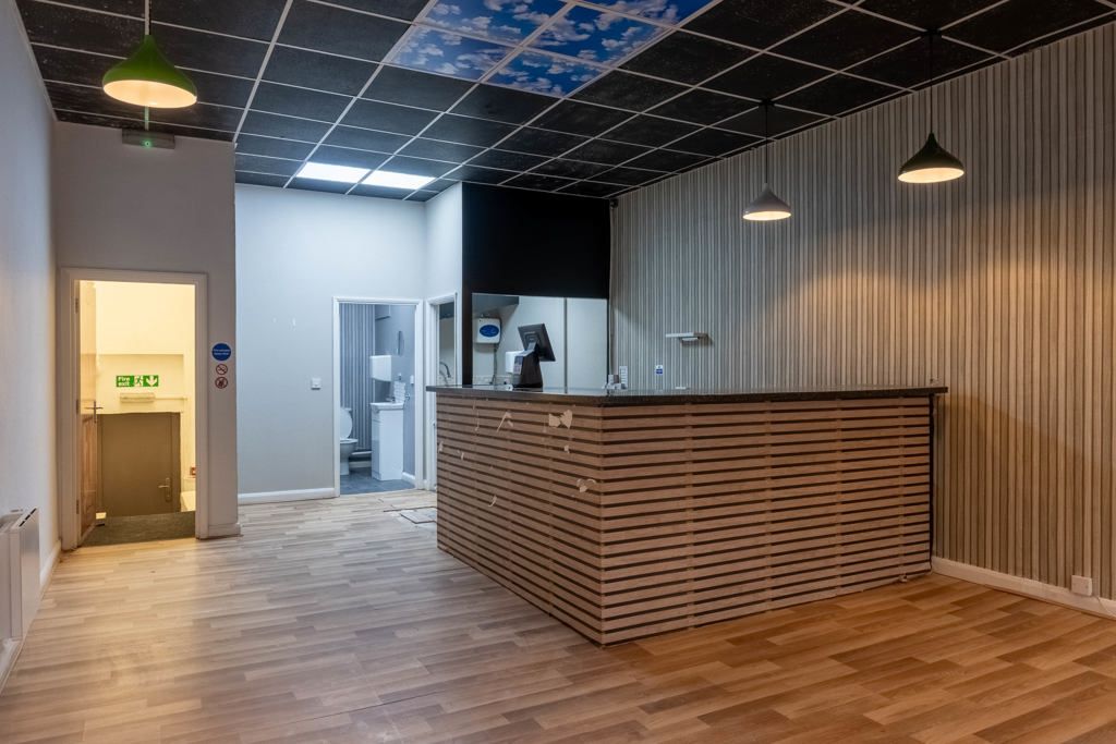 Property photo 2 of 18 Photo 1