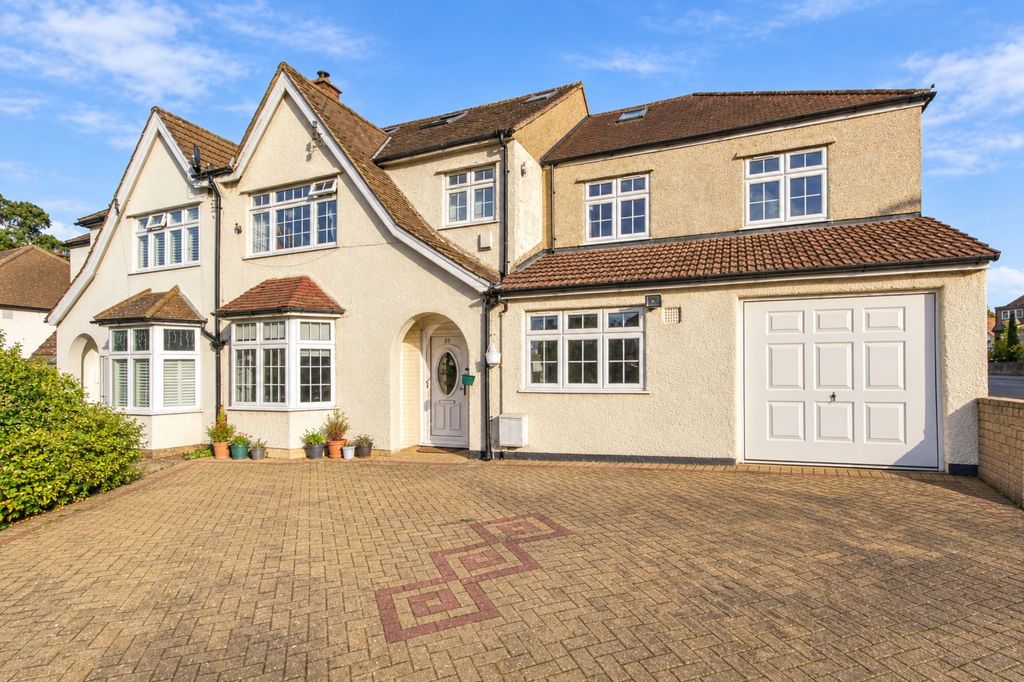 Property photo 1 of 19