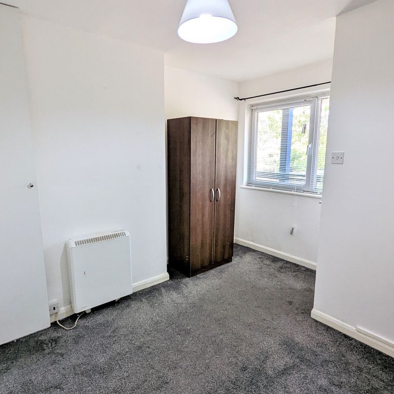 Property photo 3 of 5 Img_1264_4_Original.Jpg