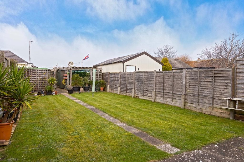 Property photo 2 of 22 Westway_14.Jpg