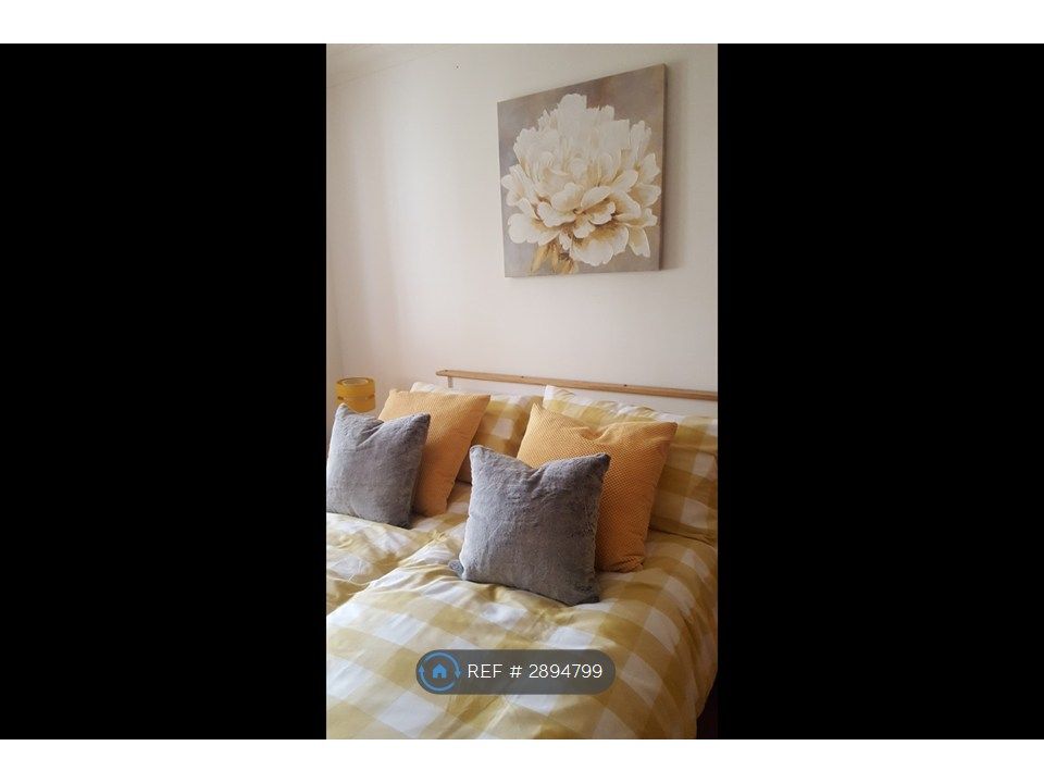 Property photo 1 of 35