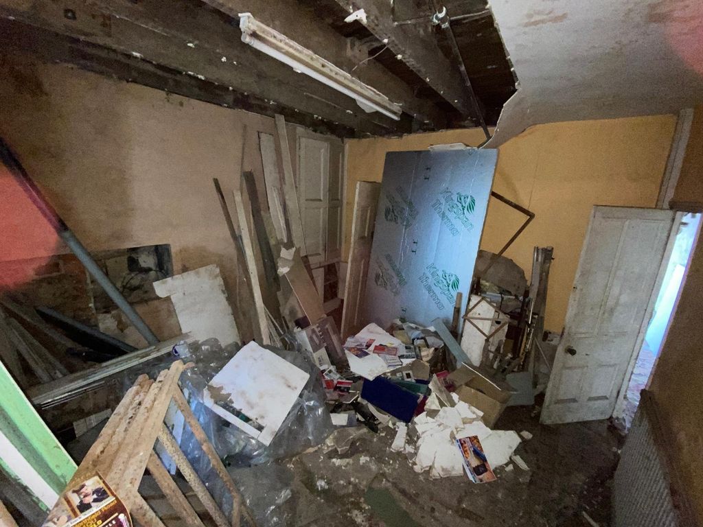 Property photo 3 of 13 Picture No. 11