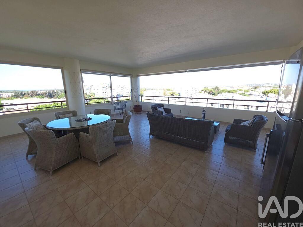Property photo 1 of 30