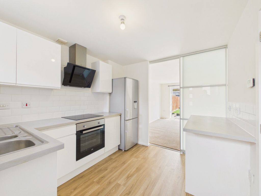 Property photo 2 of 12 5057143