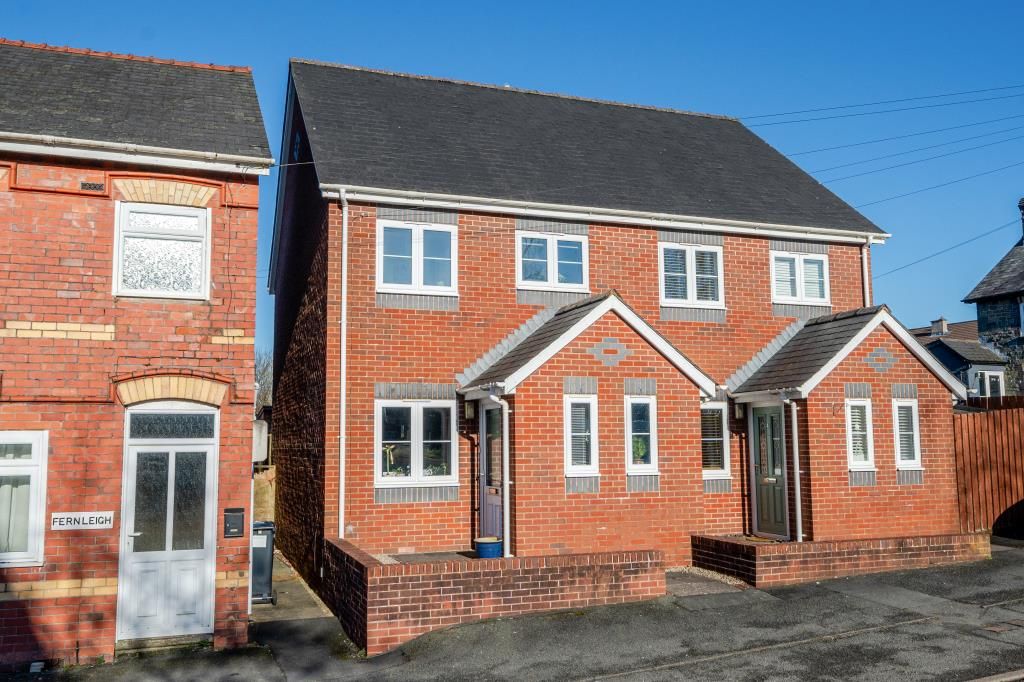 Property photo 1 of 19 External View