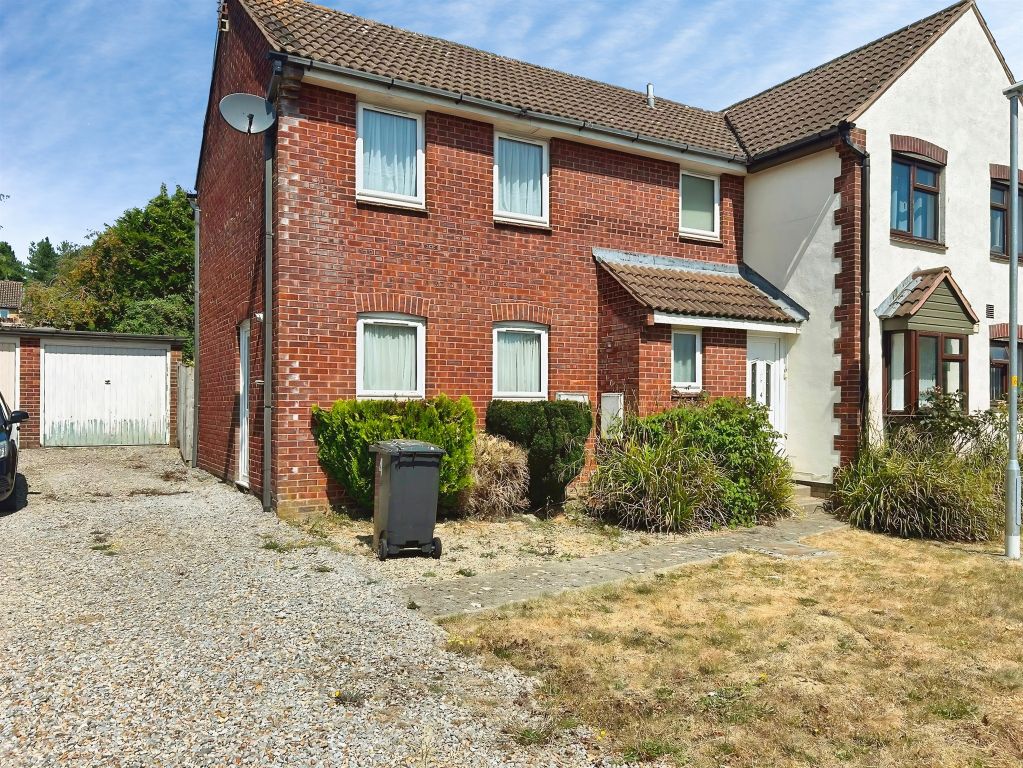 Property photo 1 of 11