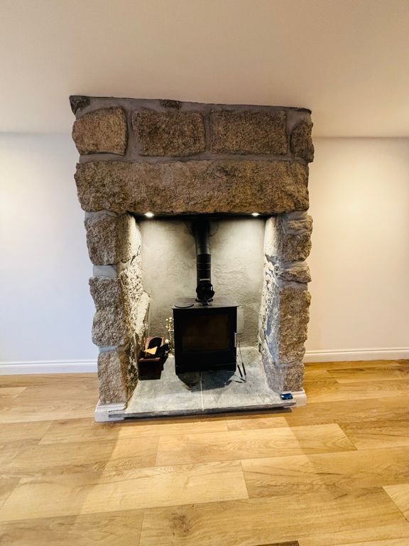 Property photo 3 of 14 S4