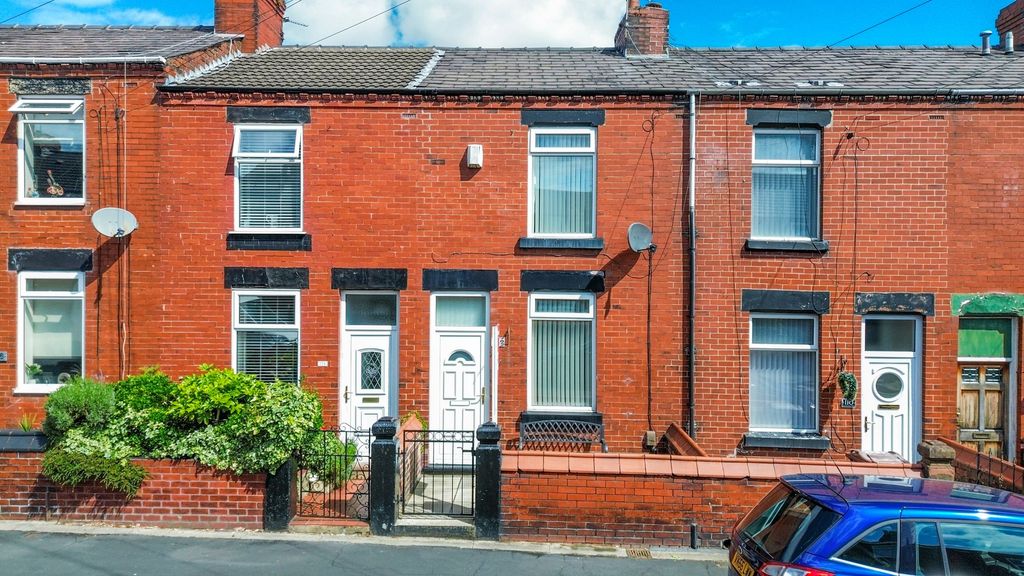 Property photo 1 of 23