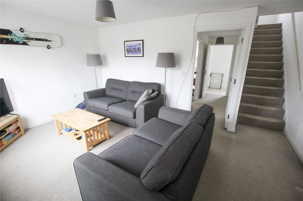 Property photo 3 of 16 Living Room.