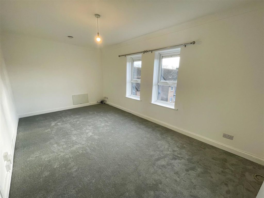 Property photo 2 of 7 Image00002.Jpeg