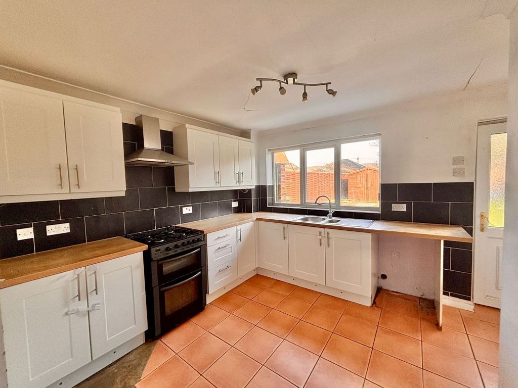 Property photo 3 of 10 Image 3