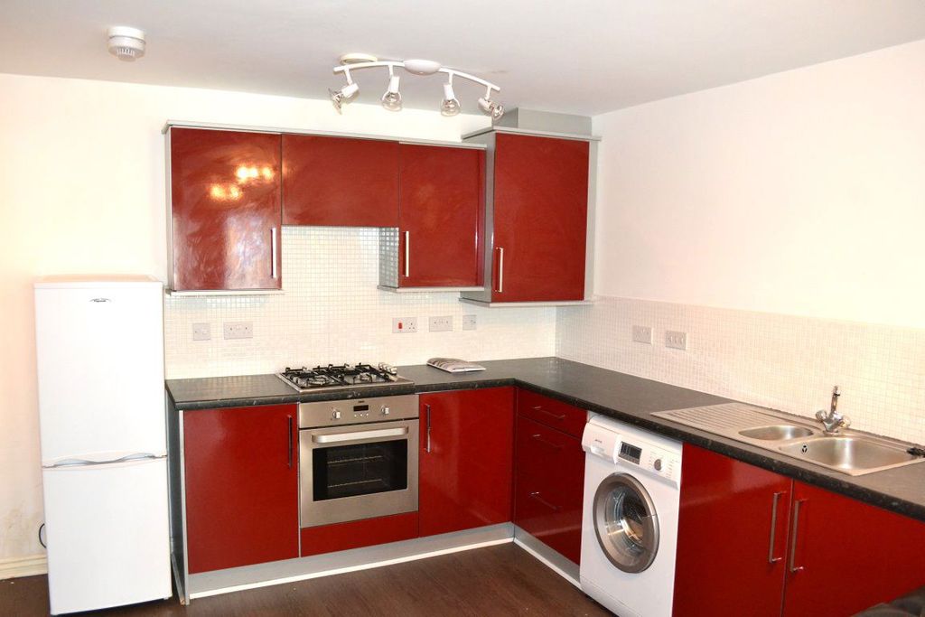 Property photo 2 of 7