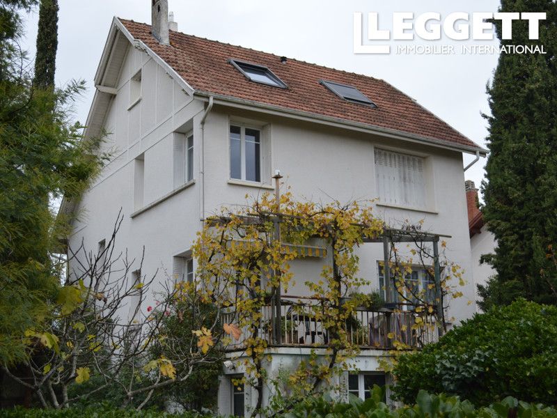 Property photo 2 of 10