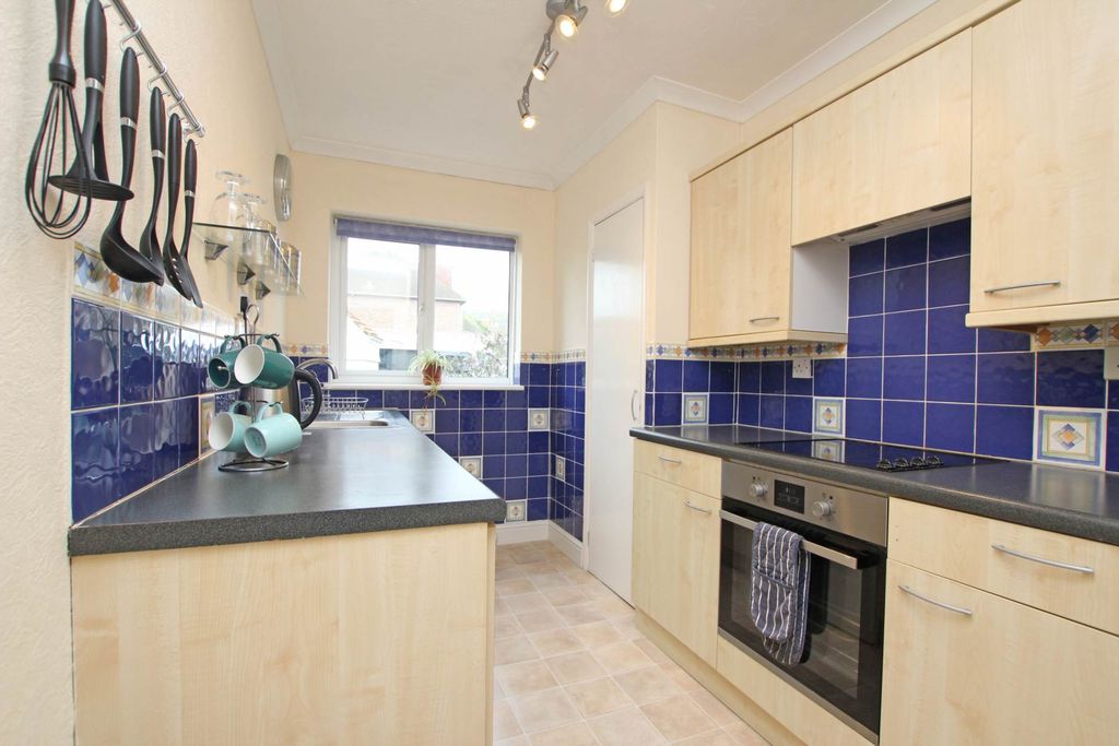 Property photo 3 of 13