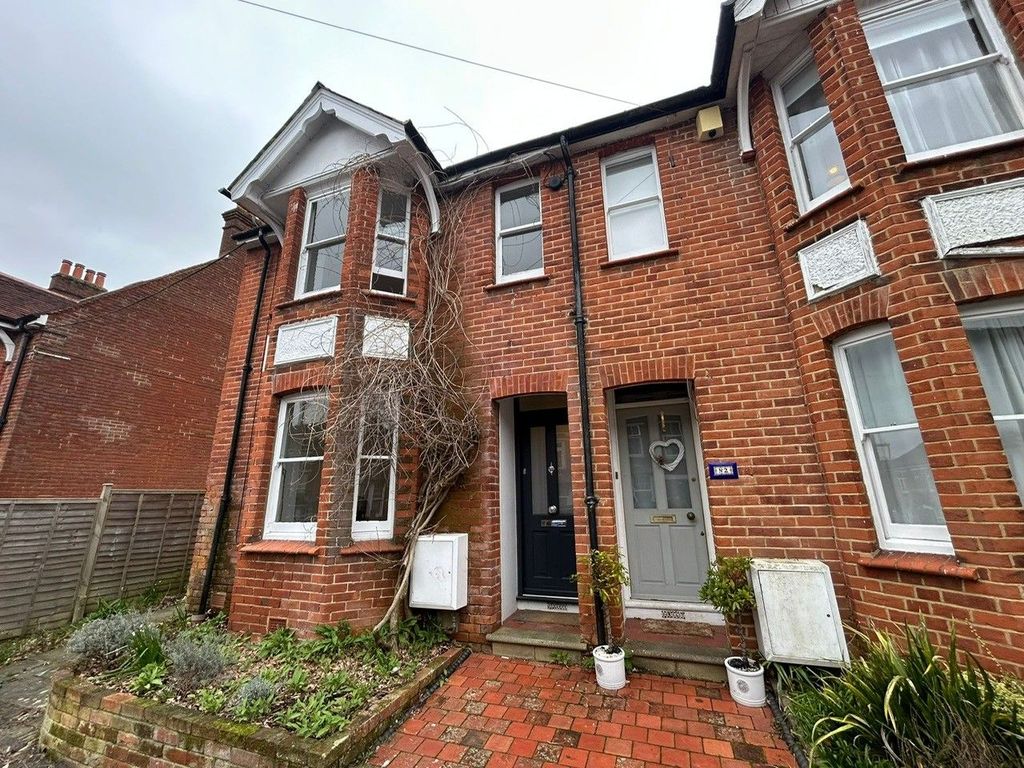 Property photo 2 of 17