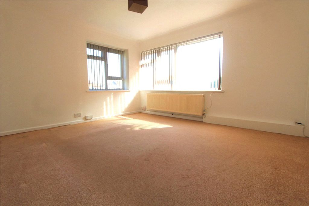 Property photo 3 of 10 Picture No. 06