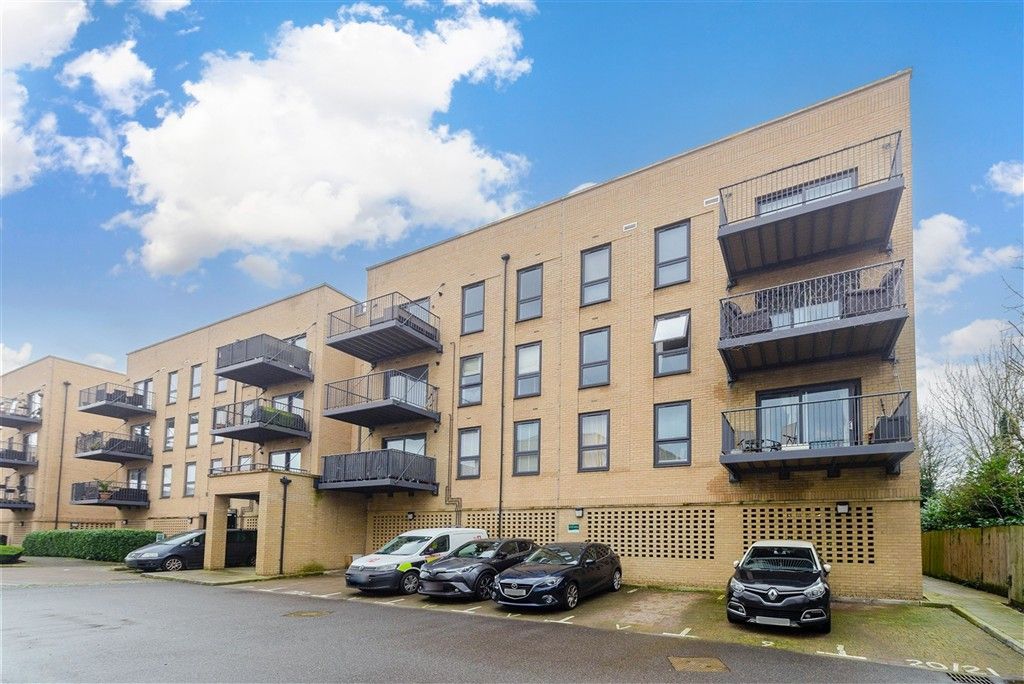 Property photo 1 of 8 External Web