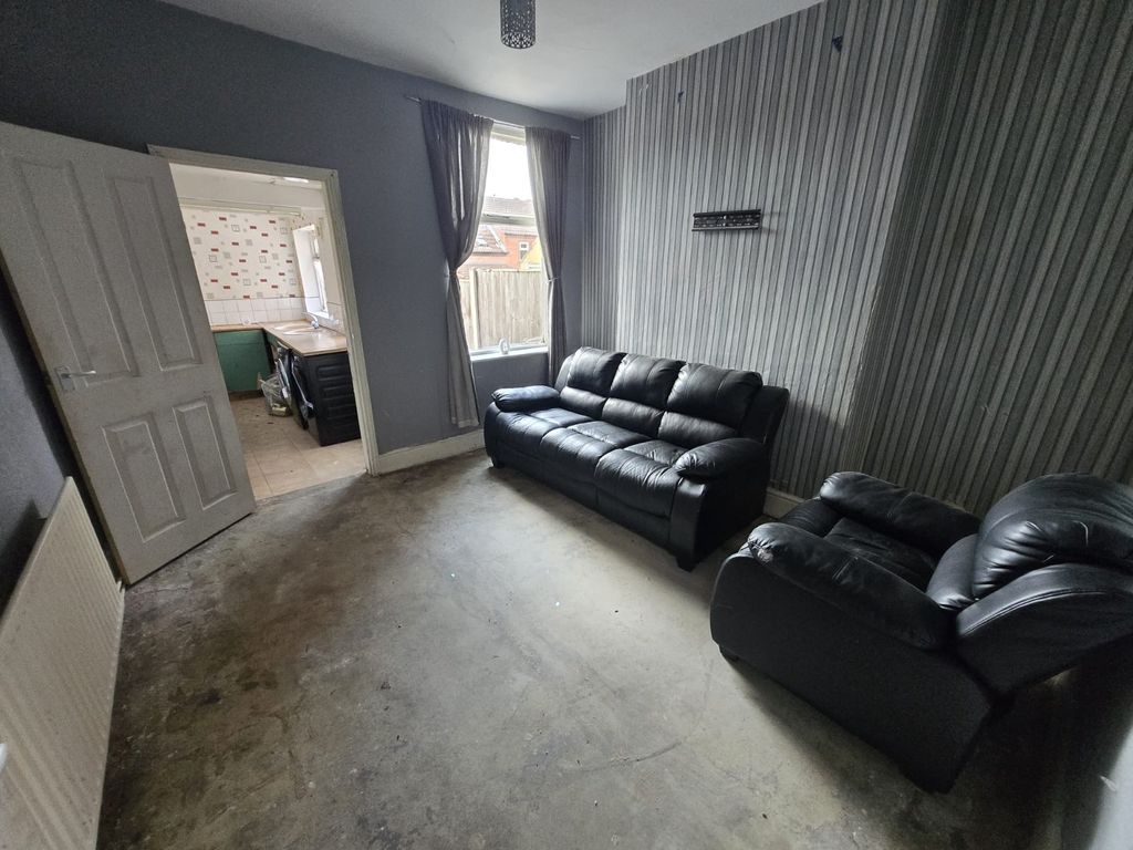 Property photo 3 of 11 Picture No. 11