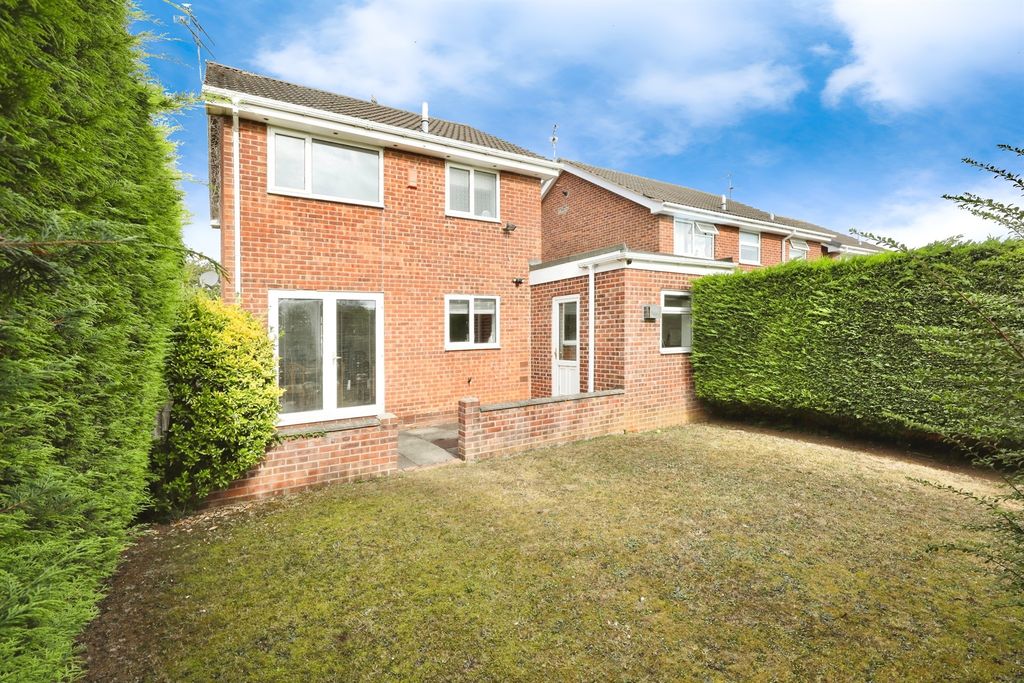 Property photo 2 of 15