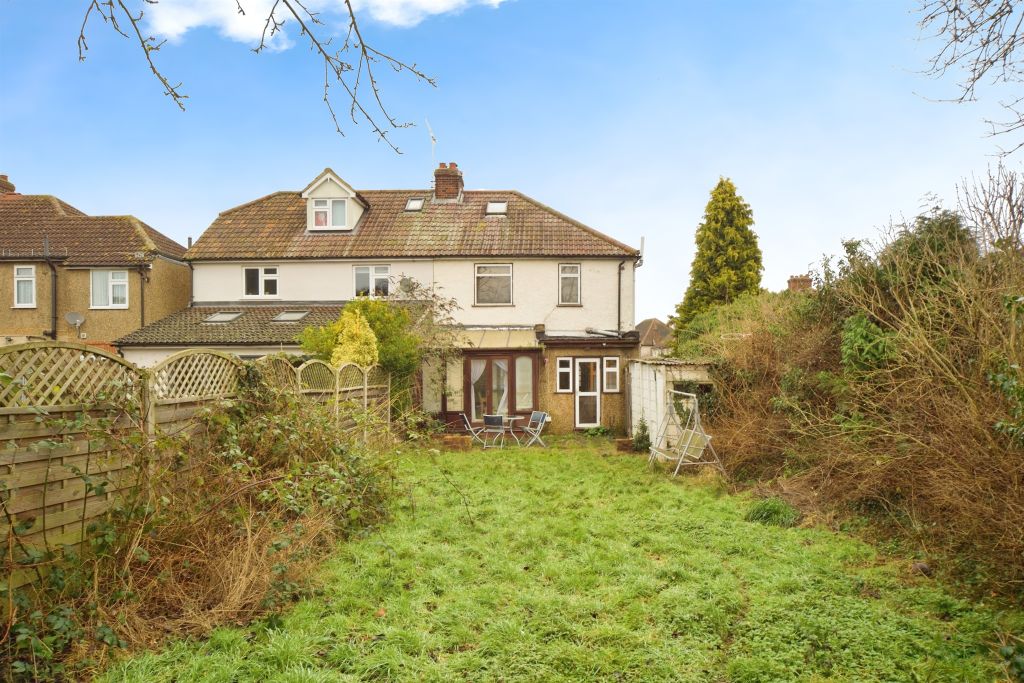 Property photo 3 of 17