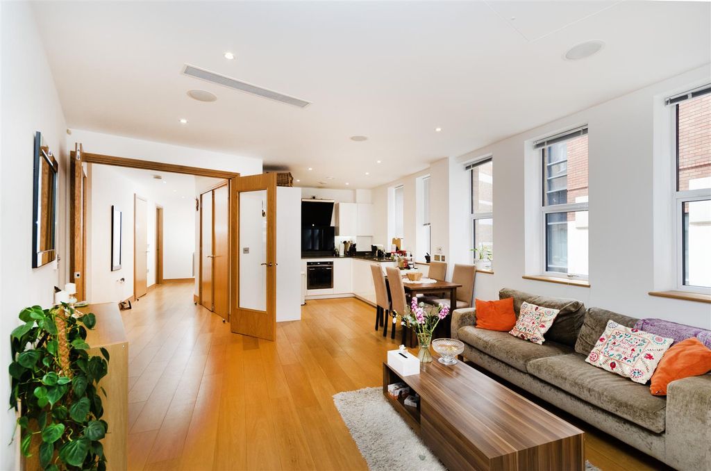 Property photo 3 of 12 P04 (11).Jpg