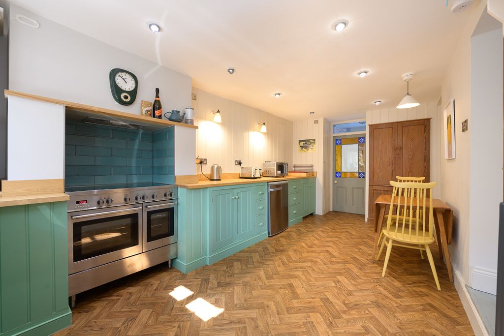 Property photo 3 of 15 Lydbrook-13