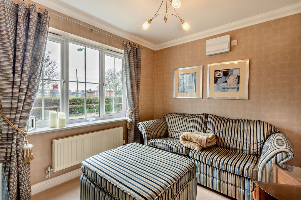 Additional image 14 of 7 bed detached house for saleLoch Fyne Close, Orton Northgate, Peterborough PE2