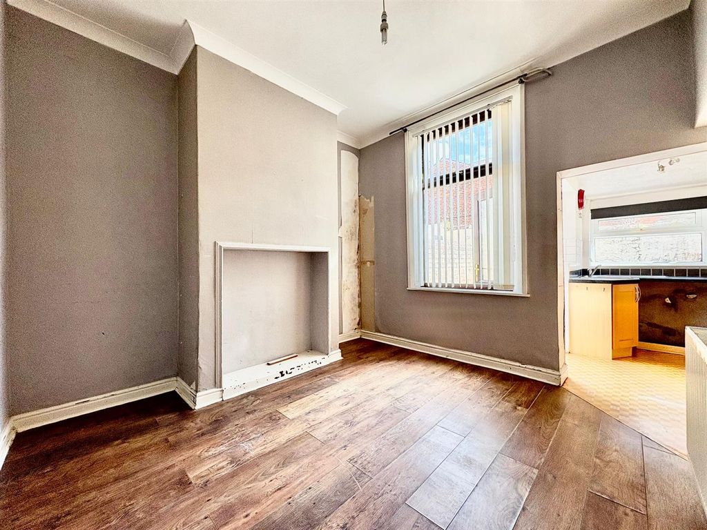 Property photo 2 of 12 Photo-2025-07-04-11-31-01 7.Jpg