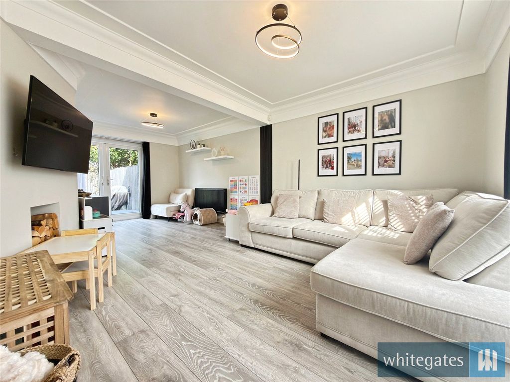 Property photo 2 of 18 Picture No. 02