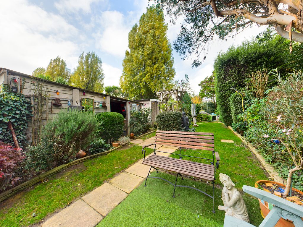 Property photo 2 of 20 Photo 08