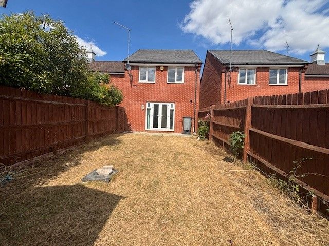 Property photo 2 of 10 Garden