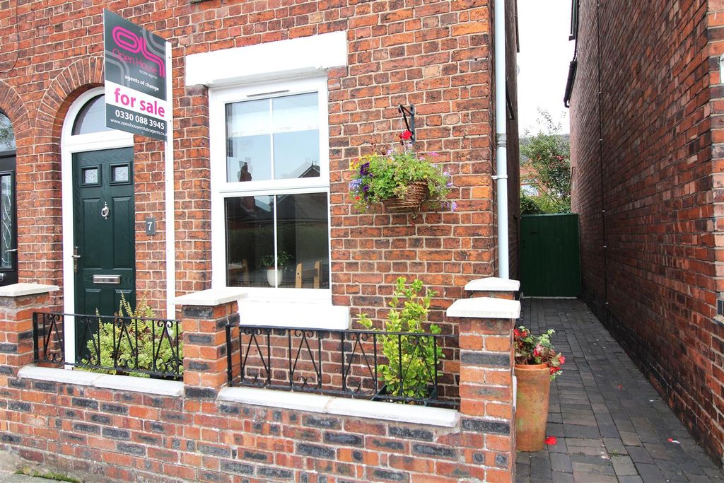 Property photo 1 of 19 Front Of House 3.Jpg