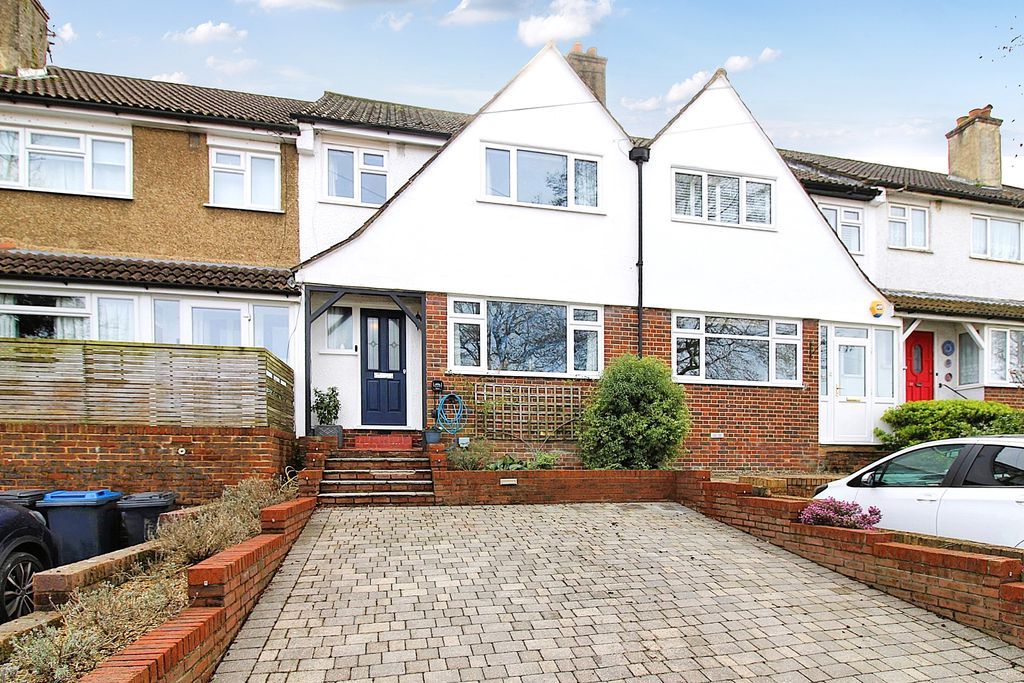 Property photo 1 of 14 Photo 17