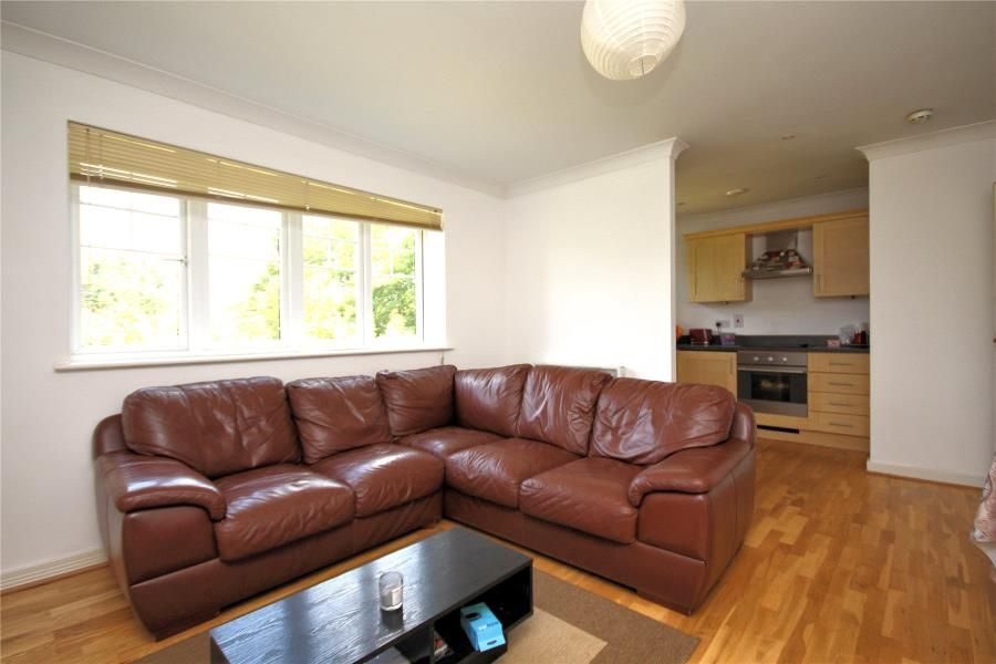 Property photo 2 of 9