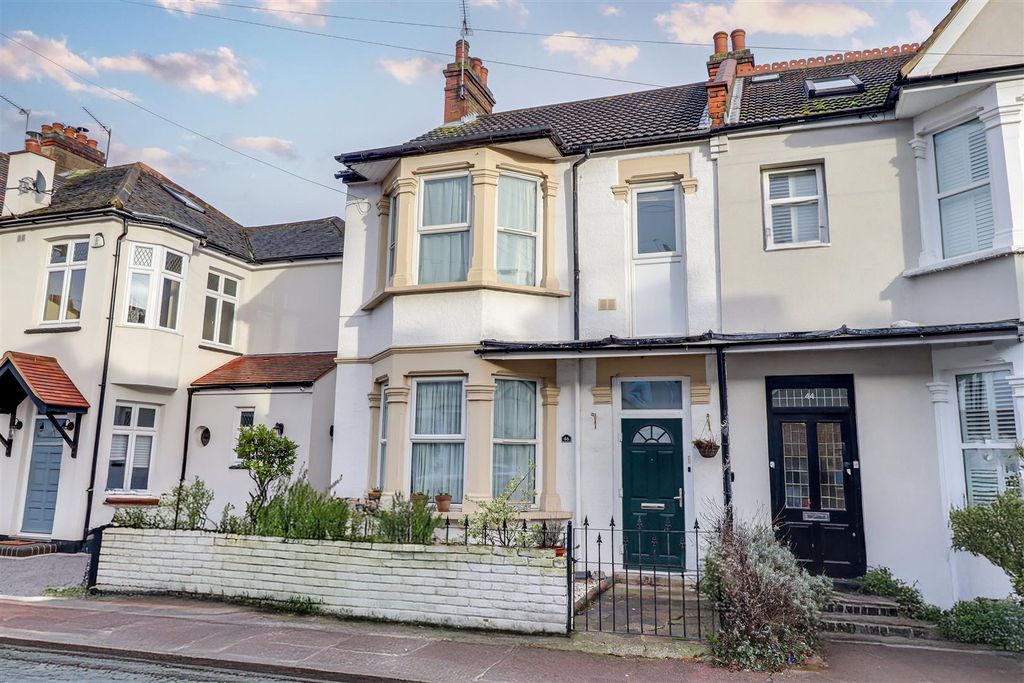 Property photo 1 of 19