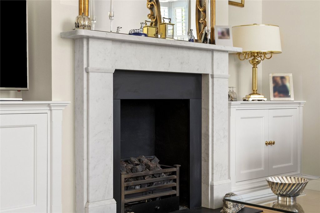 Property photo 3 of 14 Fireplace