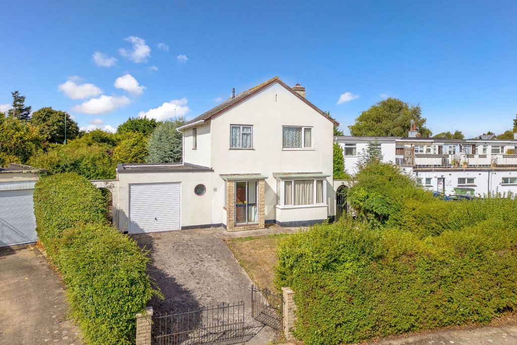Property photo 1 of 25