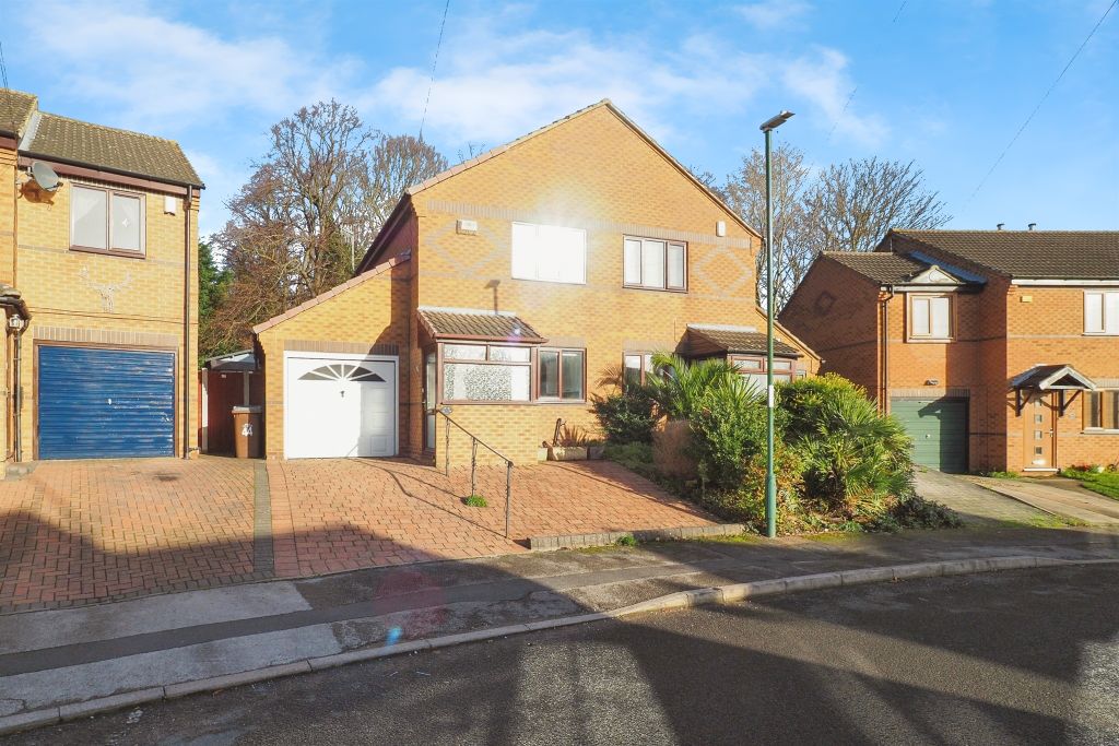 Property photo 1 of 13