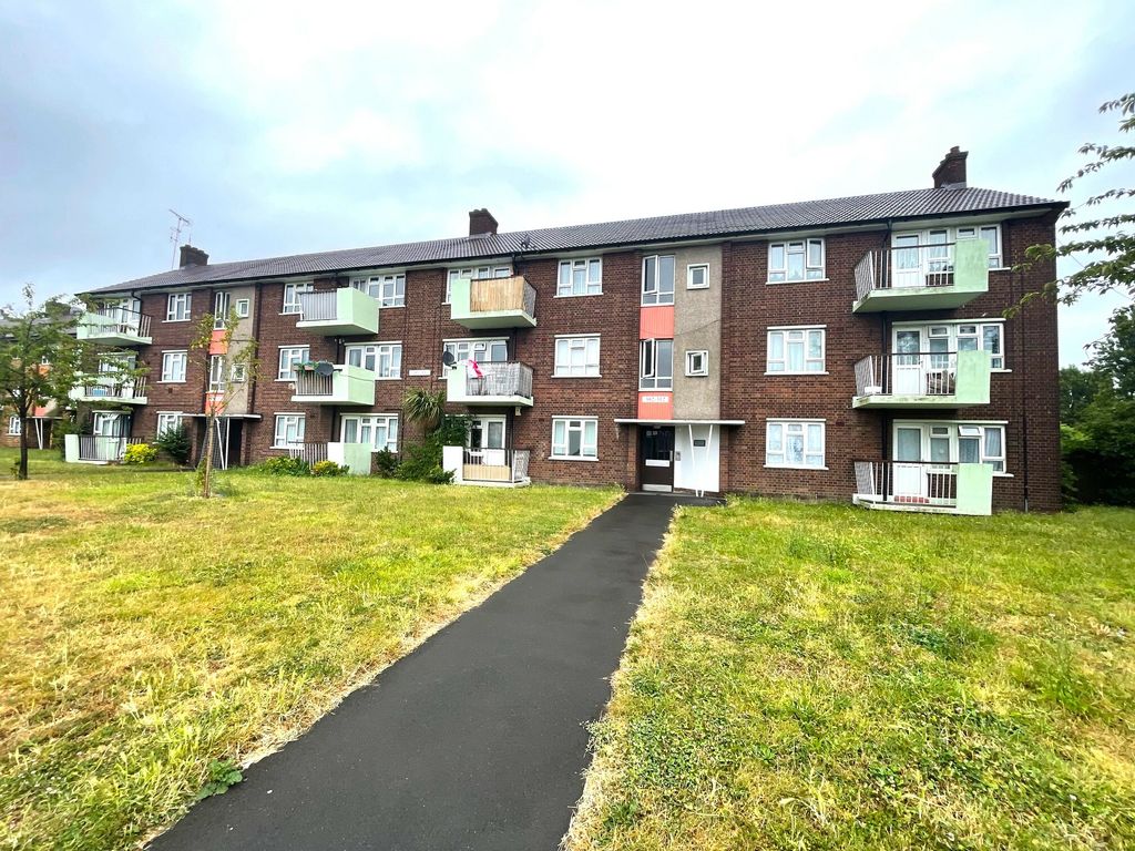 Property photo 1 of 6