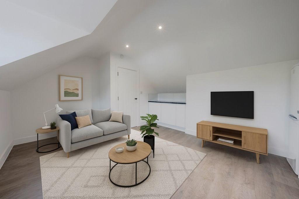 Property photo 3 of 9 5128782