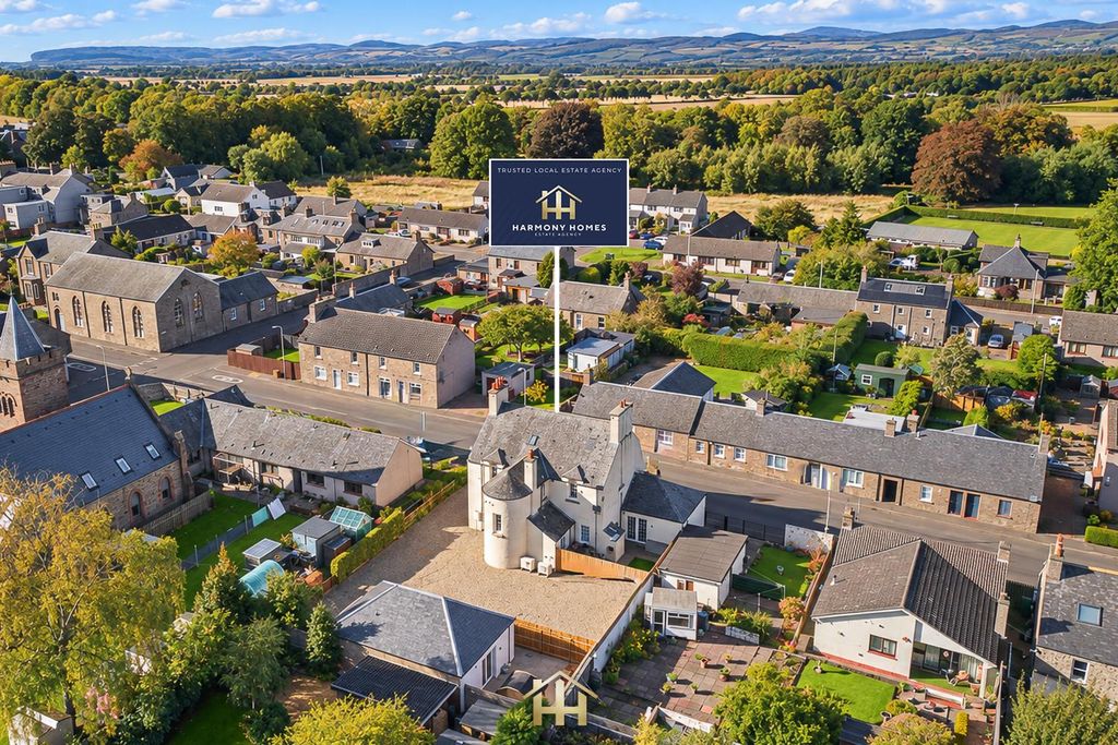 Property photo 1 of 30 41 Church St Newtyle Ph12 8Tz 071026 Edit (25 Of 3