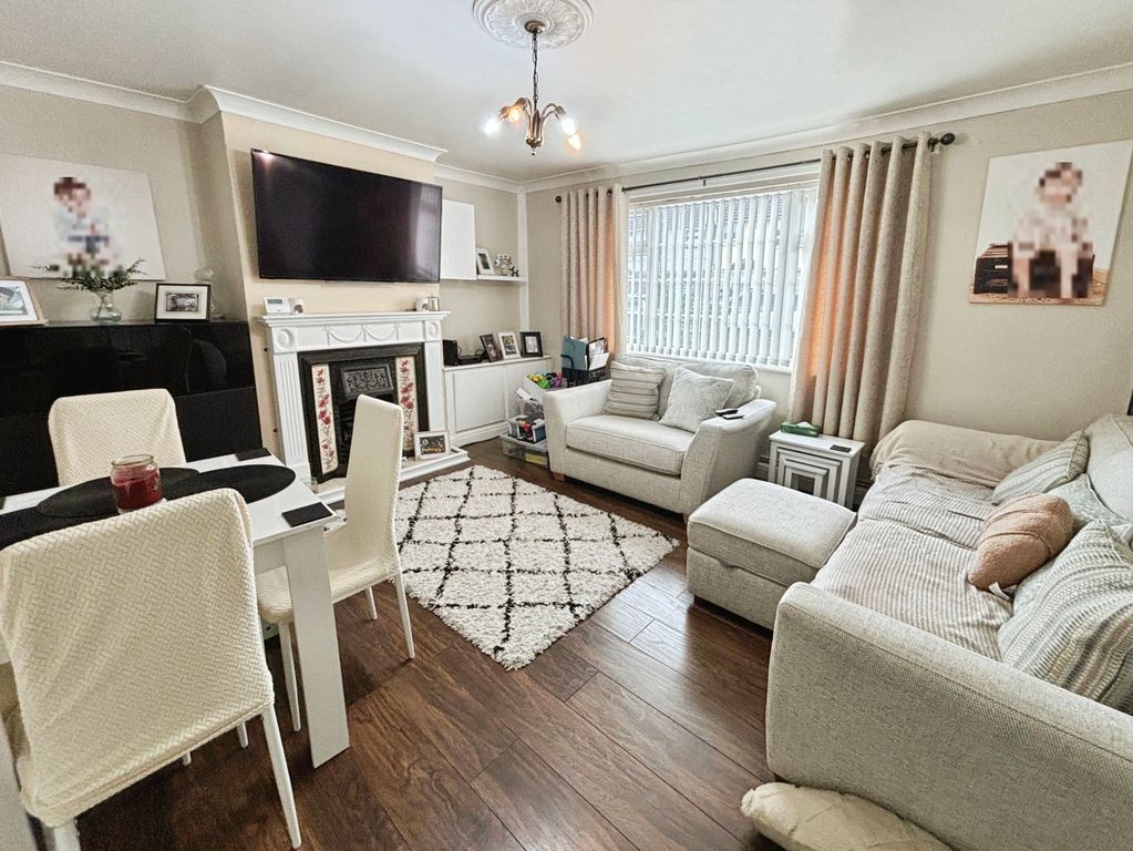 Property photo 3 of 18 3