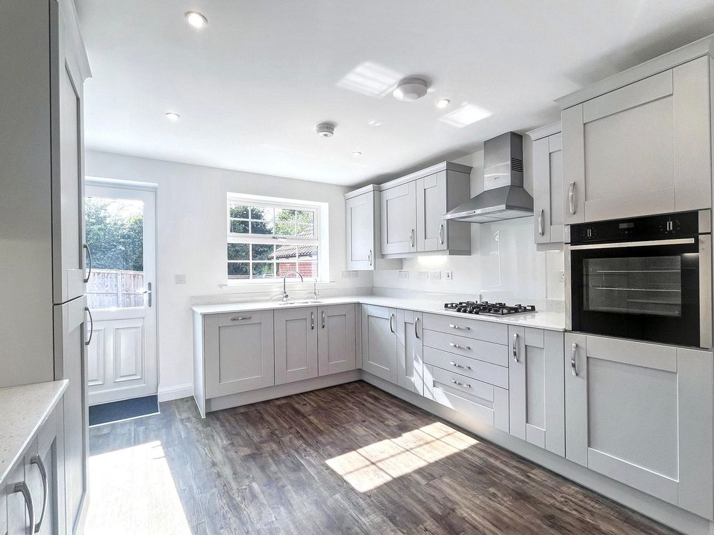 Property photo 2 of 17 Not Specified
